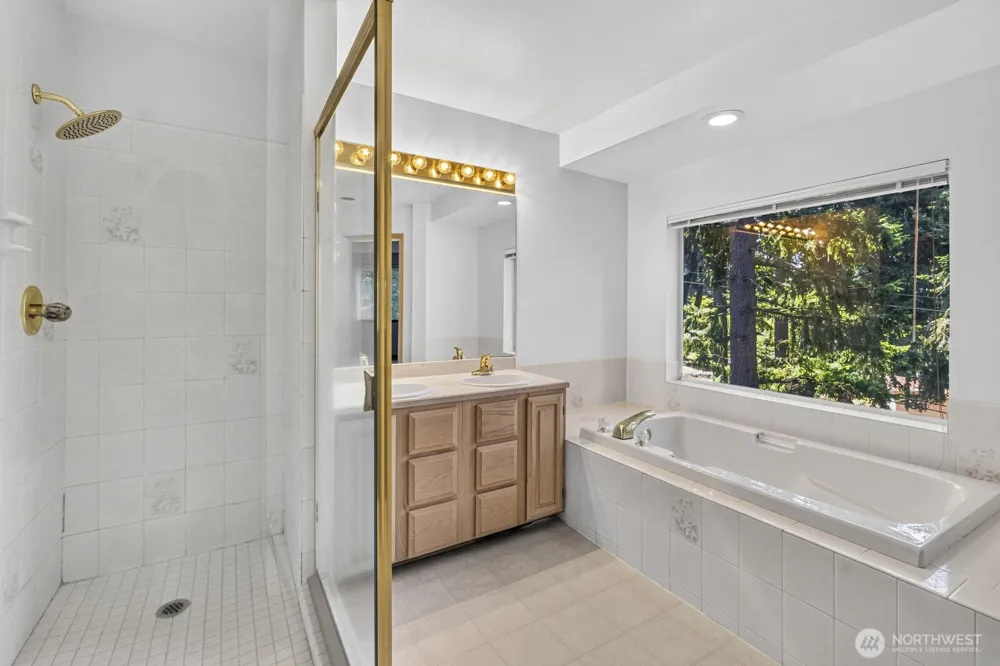 3516 97th Avenue E Edgewood, WA 98371