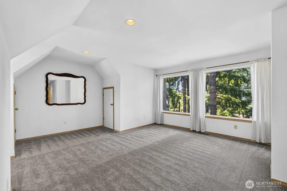 3516 97th Avenue E Edgewood, WA 98371