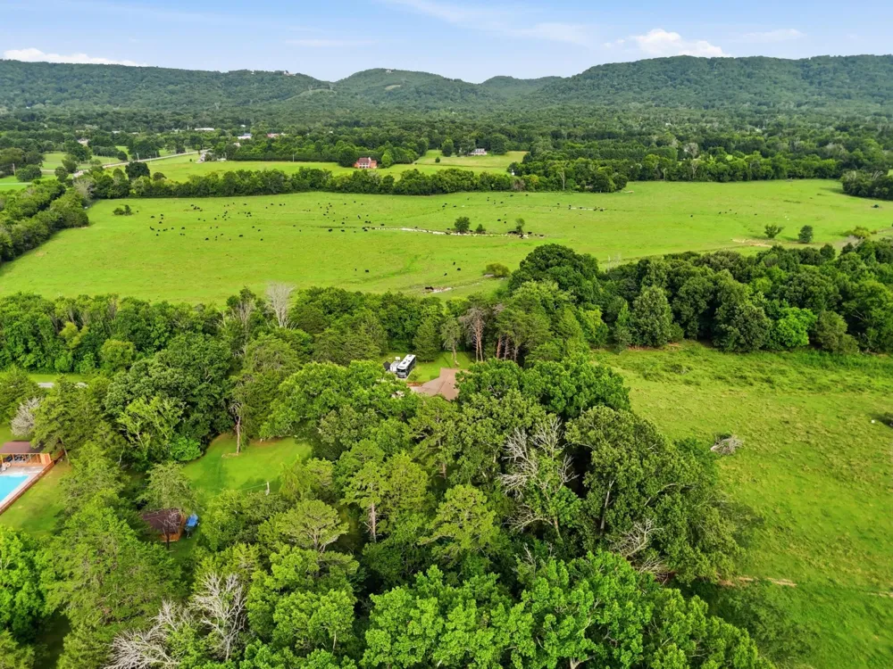 7914 Mahan Gap Road Ooltewah, TN 37363