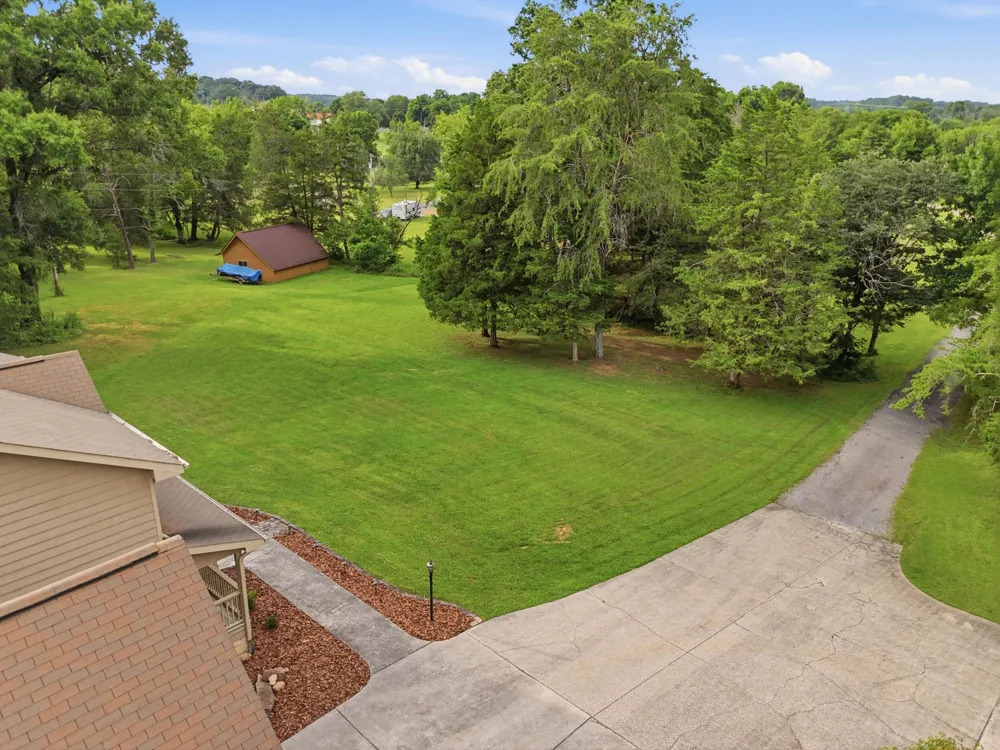7914 Mahan Gap Road Ooltewah, TN 37363