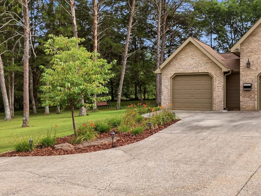 7914 Mahan Gap Road Ooltewah, TN 37363