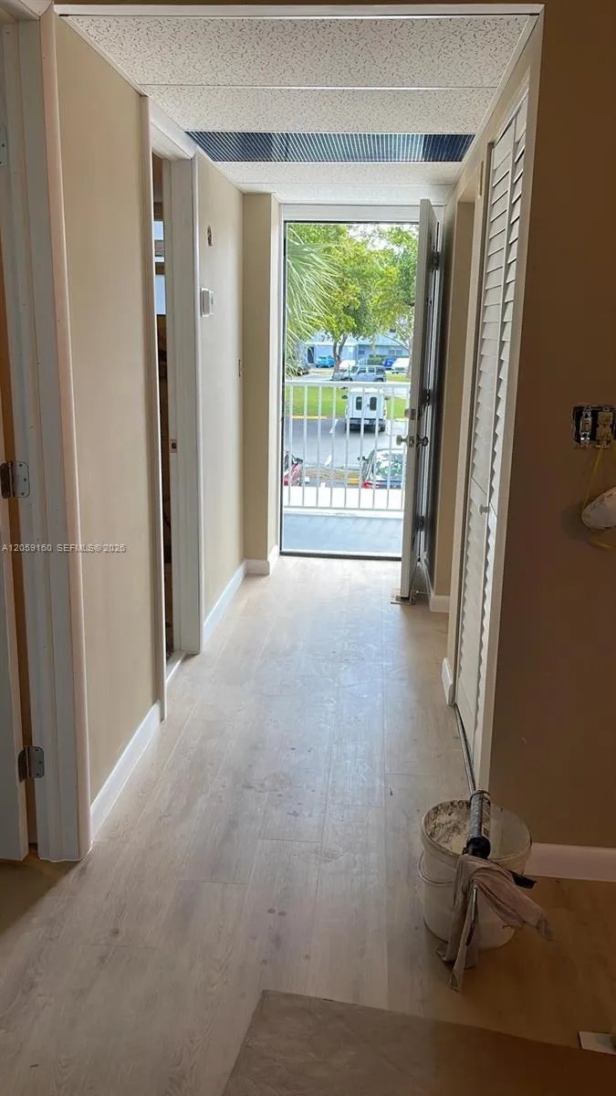 120 Royal Park Dr #2D Oakland Park, FL 33309