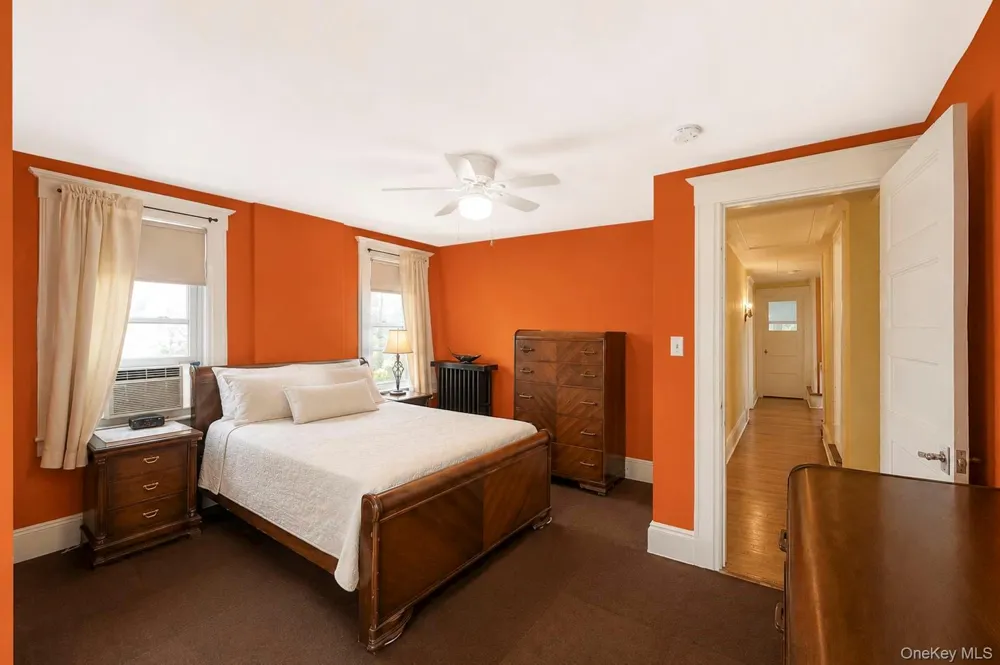 359 Roosevelt Avenue Freeport, NY 11520