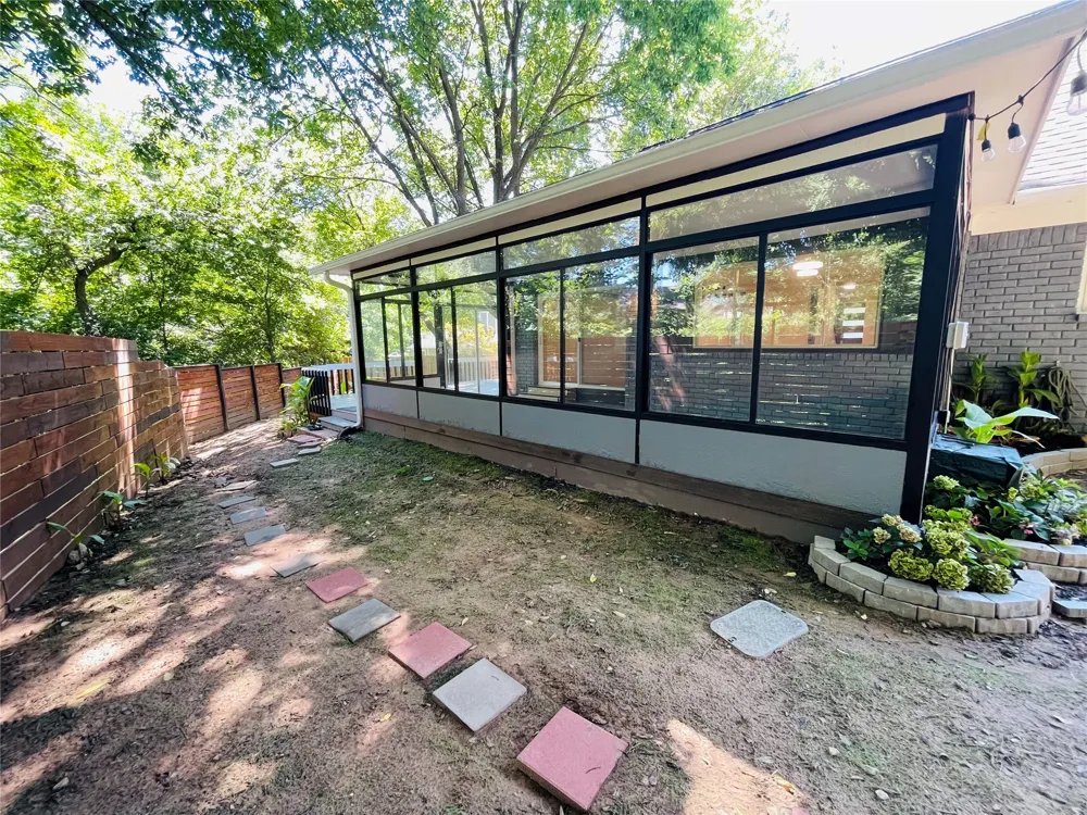 7713 S Glenwood Court Broken Arrow, OK 74011