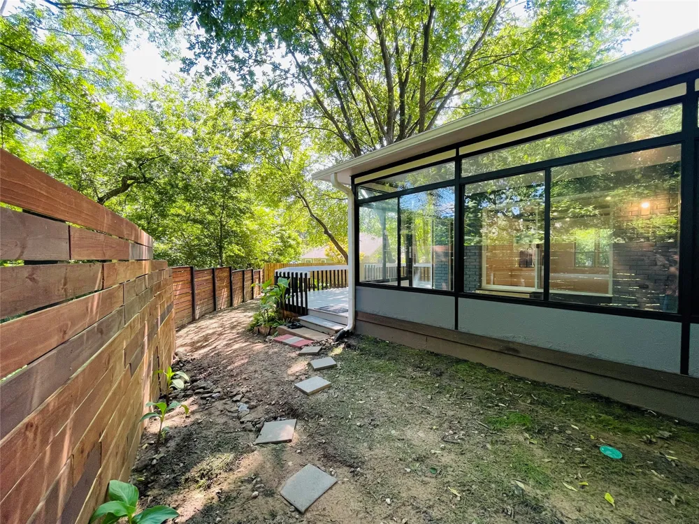7713 S Glenwood Court Broken Arrow, OK 74011