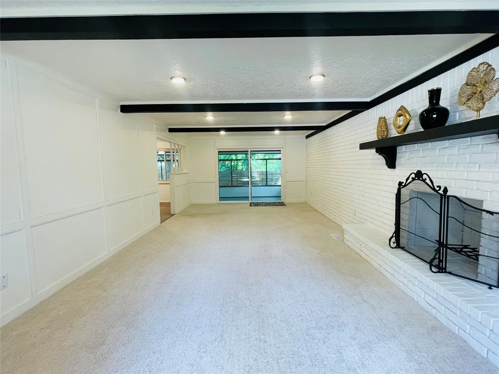 7713 S Glenwood Court Broken Arrow, OK 74011