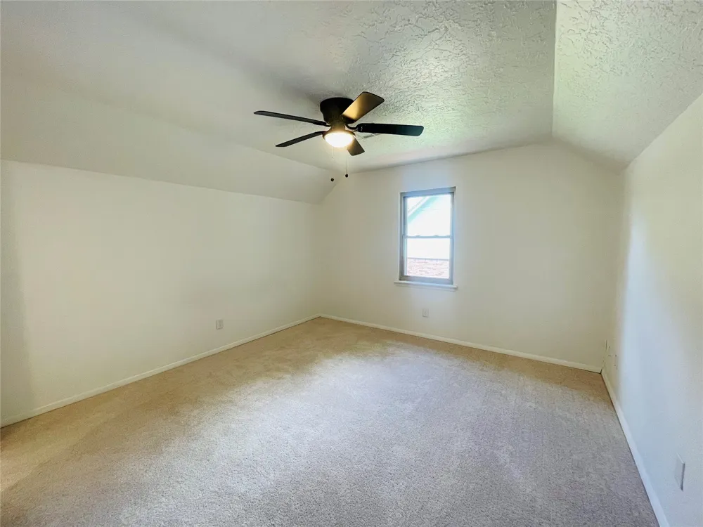7713 S Glenwood Court Broken Arrow, OK 74011