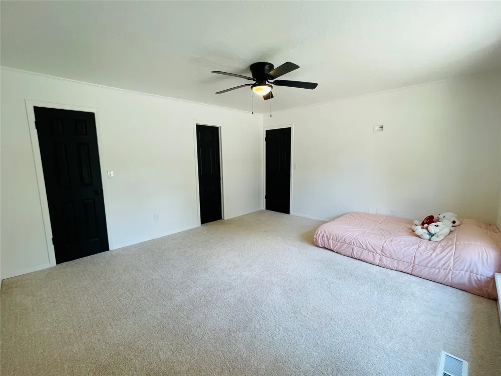 7713 S Glenwood Court Broken Arrow, OK 74011