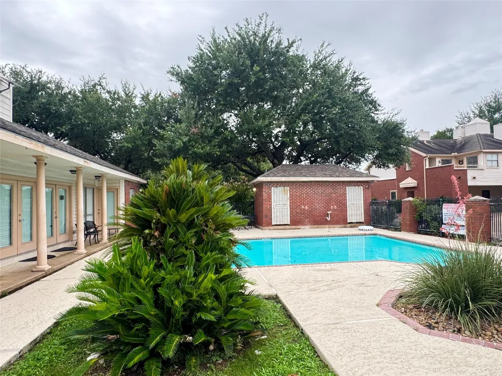 1103 Dulles Avenue #504 Stafford, TX 77477