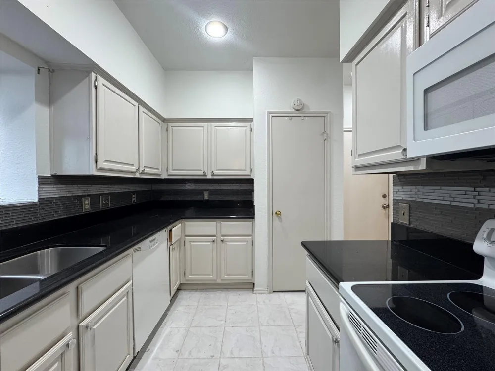 1103 Dulles Avenue #504 Stafford, TX 77477