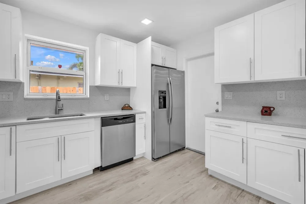 4872 NW 6TH COURT Plantation, FL 33317