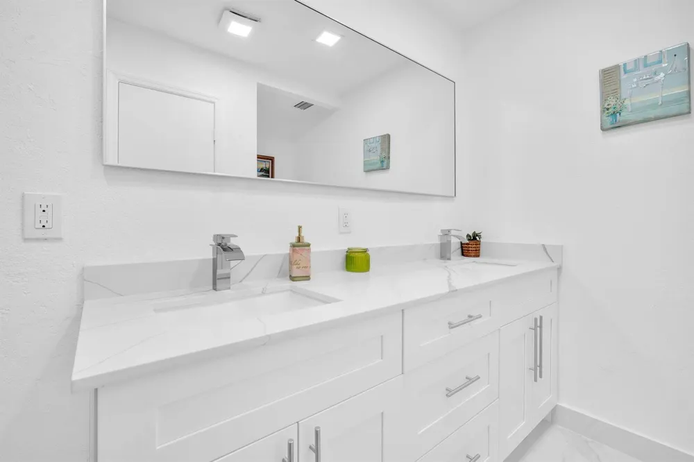 4872 NW 6TH COURT Plantation, FL 33317