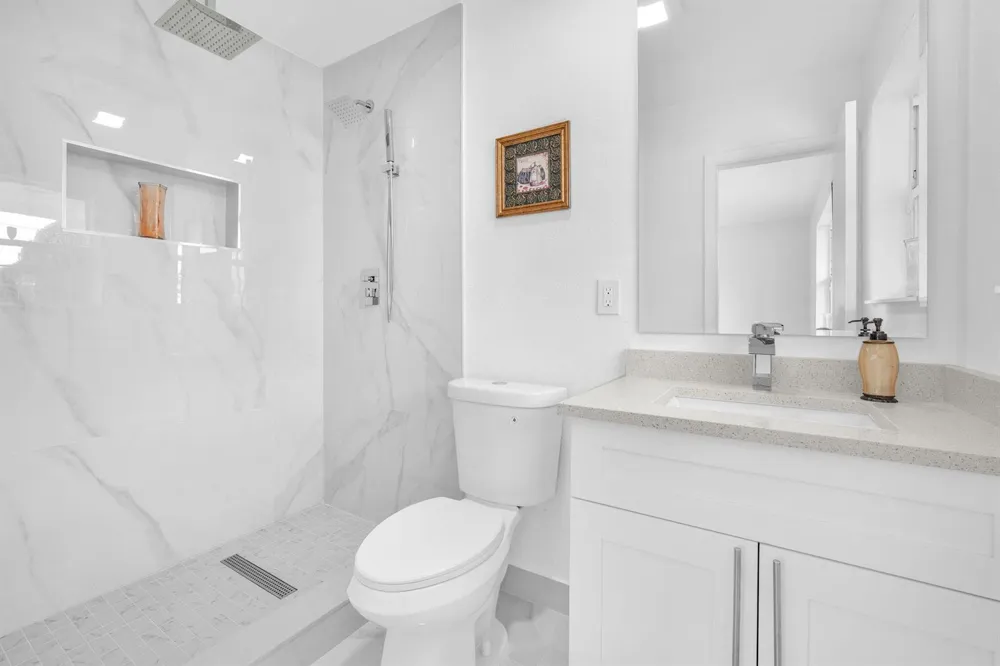 4872 NW 6TH COURT Plantation, FL 33317