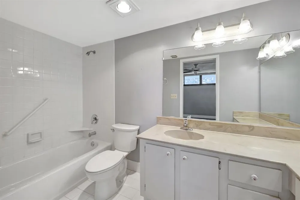 1950 SW Palm City Road #5-104 Stuart, FL 34994