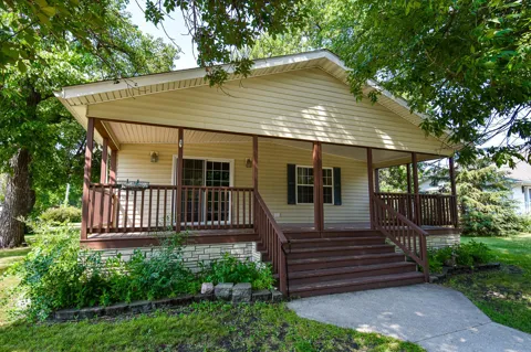 230 4th Street