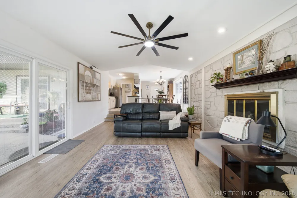 15911 E 131st Street S #Unit 1 Broken Arrow, OK 74011