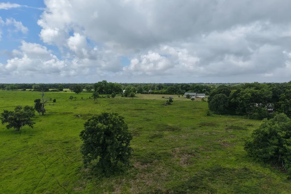 County Road 164 Cedar Lane, TX 77415