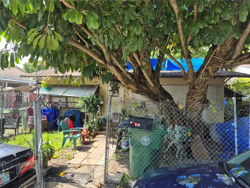 353 NE 58th St Miami, FL 33137