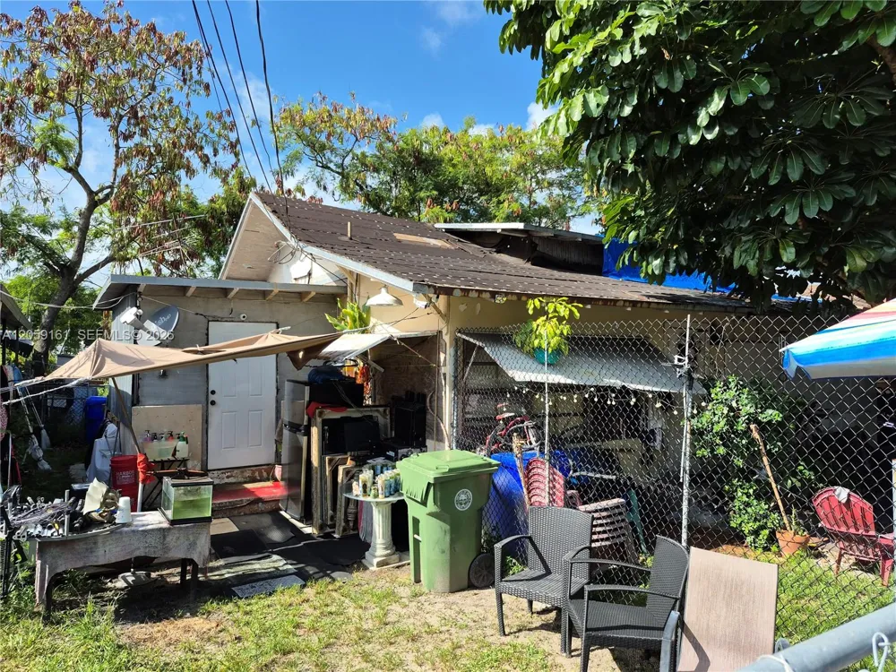 353 NE 58th St Miami, FL 33137