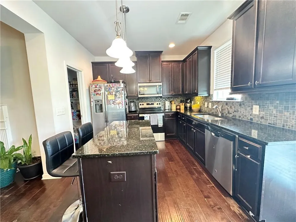 1710 Paxton Drive SW Lilburn, GA 30047