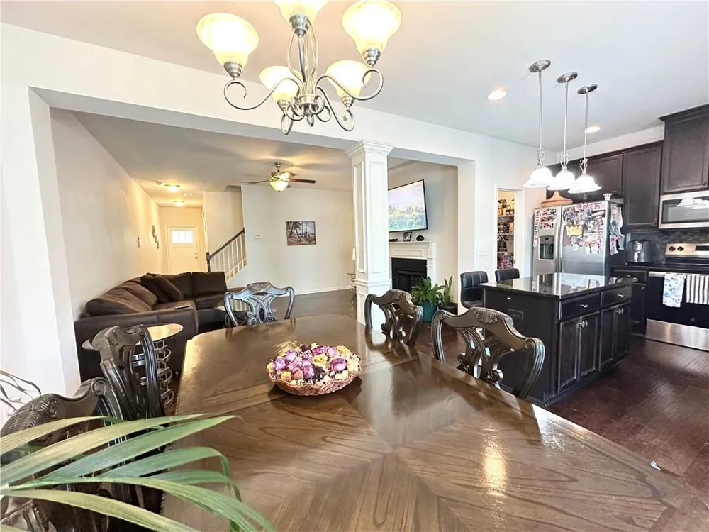1710 Paxton Drive SW Lilburn, GA 30047