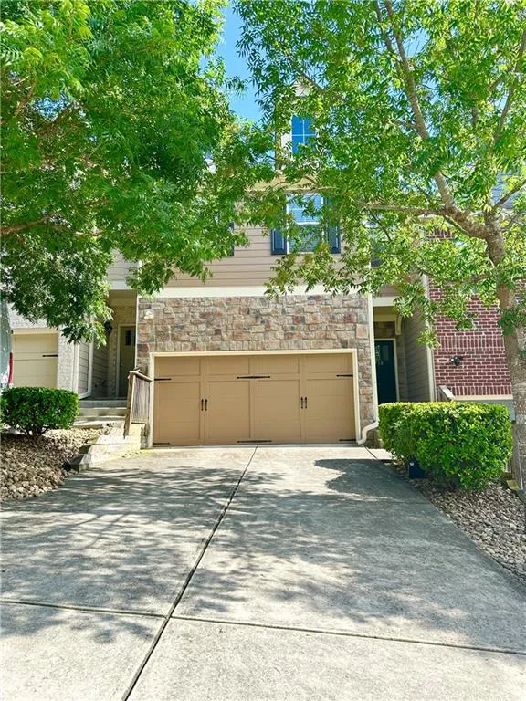 1710 Paxton Drive SW Lilburn, GA 30047
