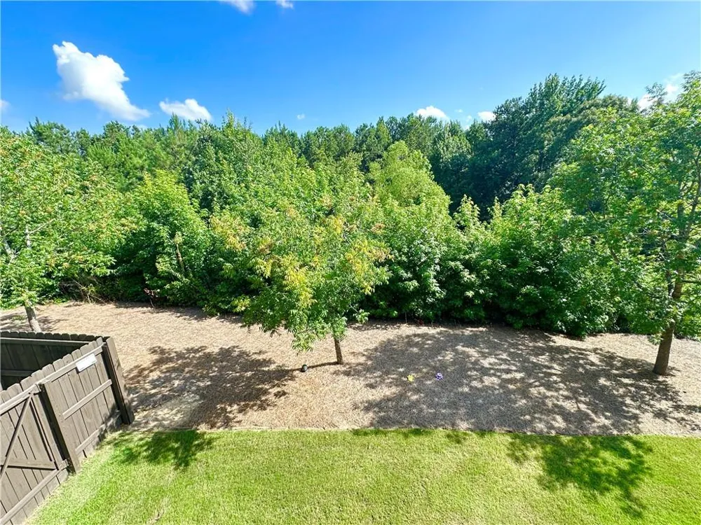 1710 Paxton Drive SW Lilburn, GA 30047