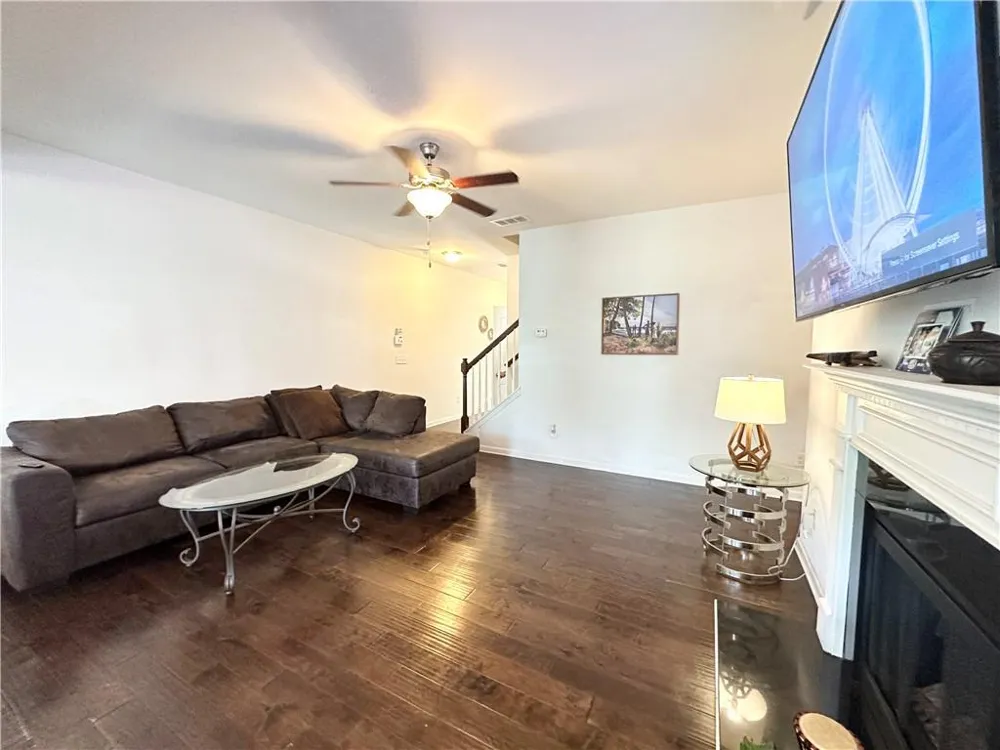 1710 Paxton Drive SW Lilburn, GA 30047