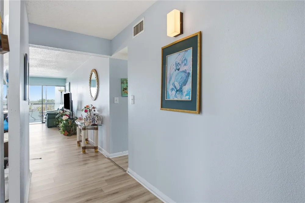 800 S GULFVIEW BOULEVARD #403 Clearwater Beach, FL 33767