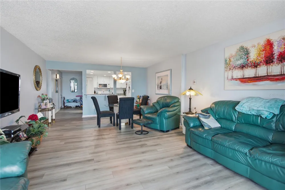 800 S GULFVIEW BOULEVARD #403 Clearwater Beach, FL 33767