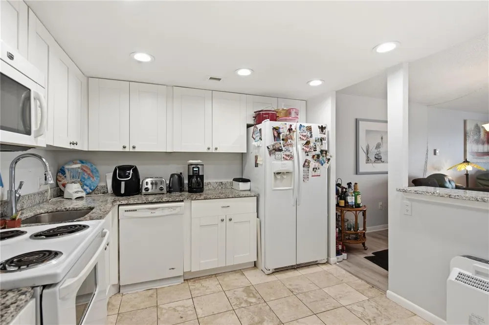 800 S GULFVIEW BOULEVARD #403 Clearwater Beach, FL 33767