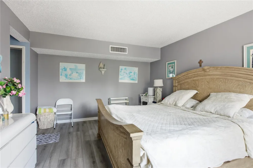 800 S GULFVIEW BOULEVARD #403 Clearwater Beach, FL 33767