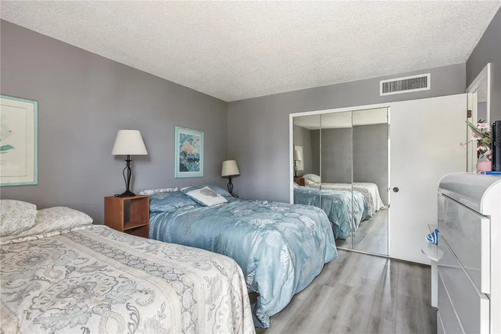 800 S GULFVIEW BOULEVARD #403 Clearwater Beach, FL 33767