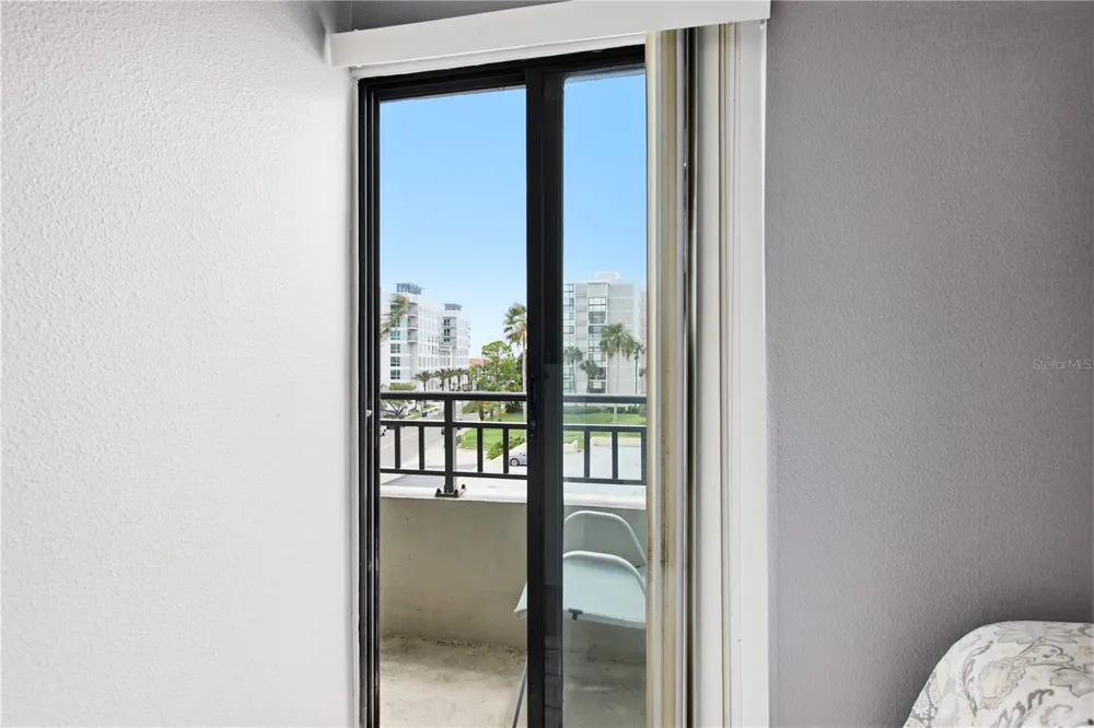 800 S GULFVIEW BOULEVARD #403 Clearwater Beach, FL 33767