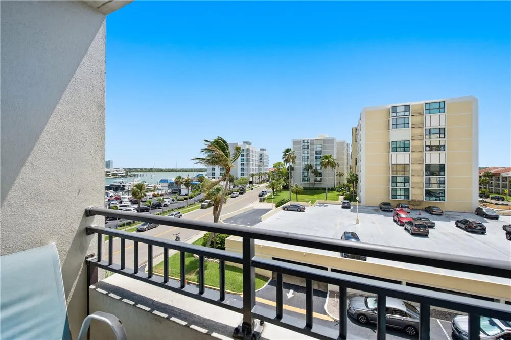 800 S GULFVIEW BOULEVARD #403 Clearwater Beach, FL 33767
