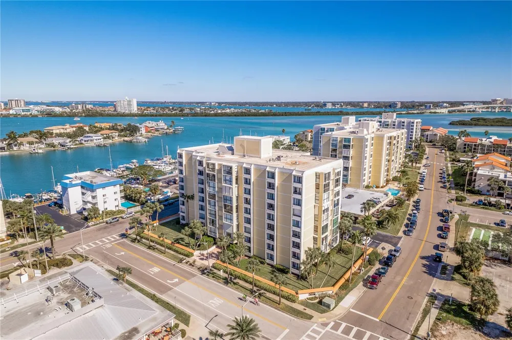 800 S GULFVIEW BOULEVARD #403 Clearwater Beach, FL 33767