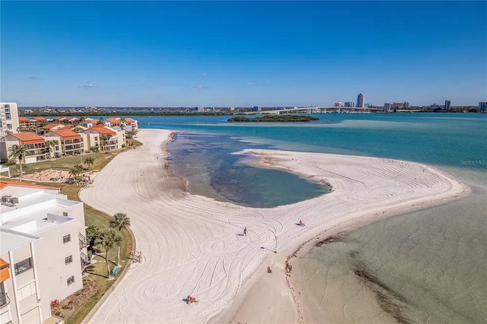 800 S GULFVIEW BOULEVARD #403 Clearwater Beach, FL 33767