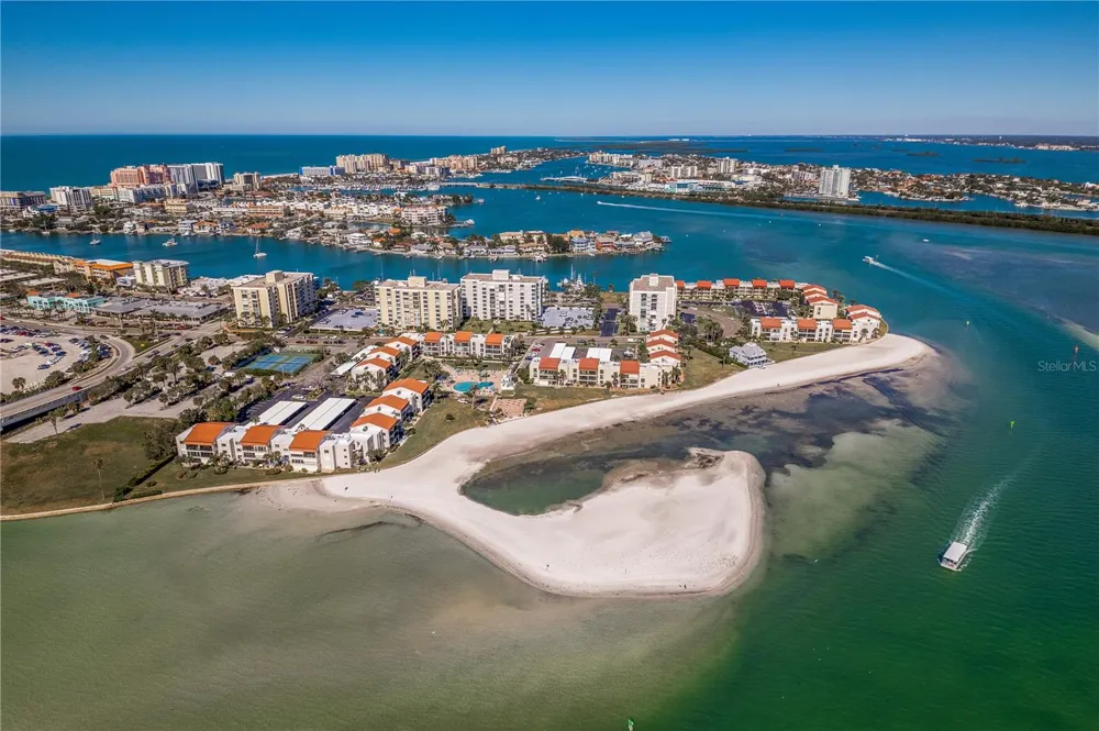 800 S GULFVIEW BOULEVARD #403 Clearwater Beach, FL 33767