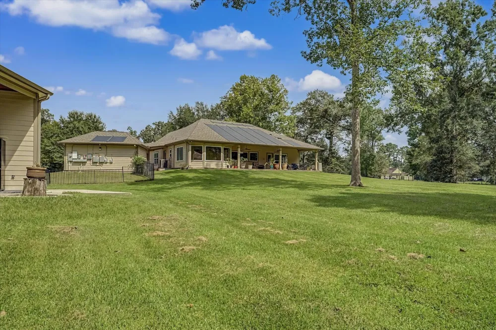 26816 Vista Meadow Court Huffman, TX 77336
