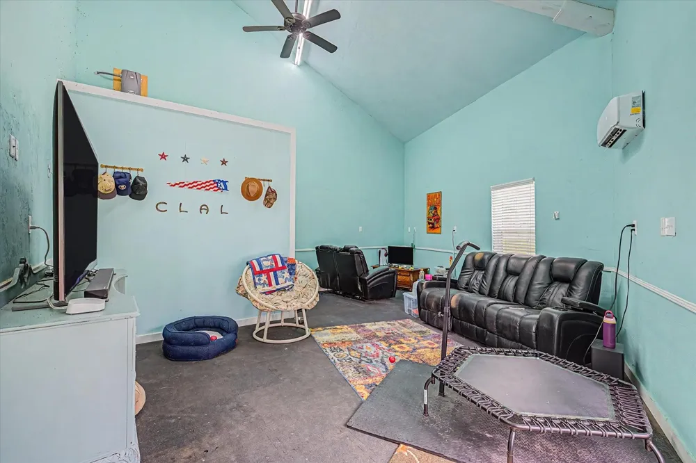 26816 Vista Meadow Court Huffman, TX 77336