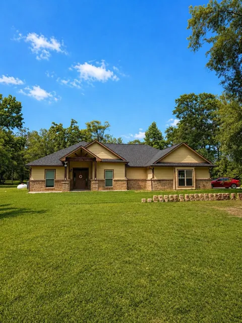 4102 Angus Court