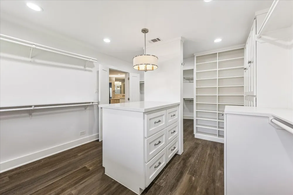 5524 Sturbridge Drive Houston, TX 77056