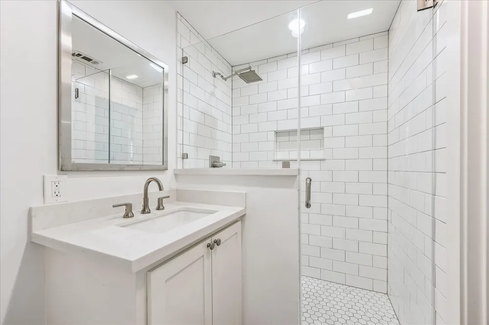 5524 Sturbridge Drive Houston, TX 77056
