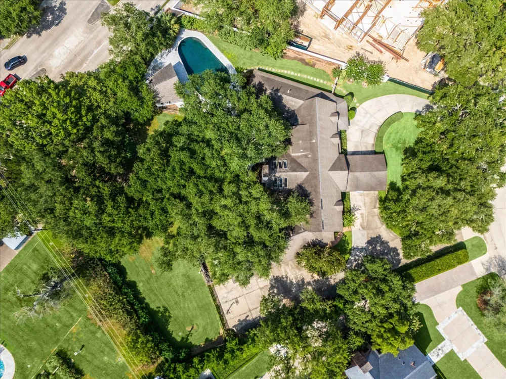 5524 Sturbridge Drive Houston, TX 77056
