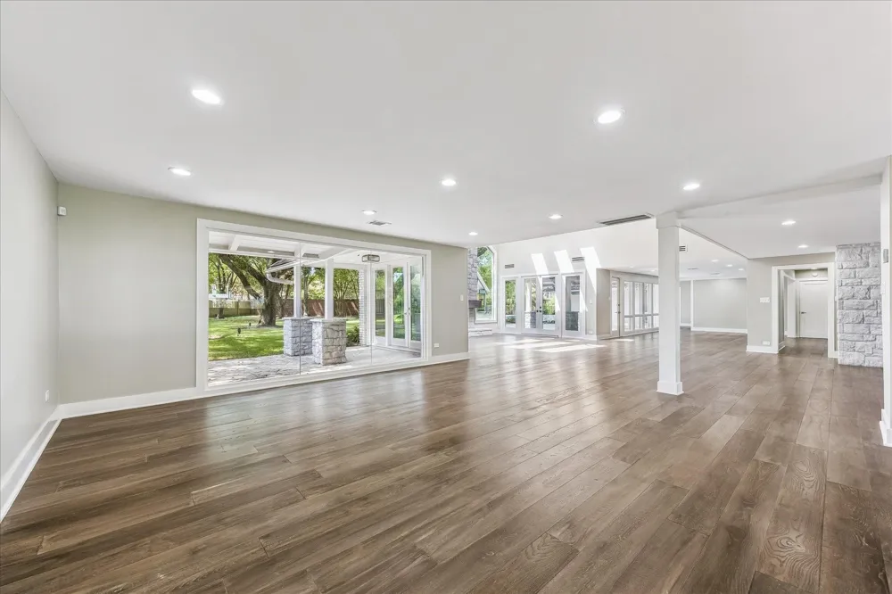 5524 Sturbridge Drive Houston, TX 77056
