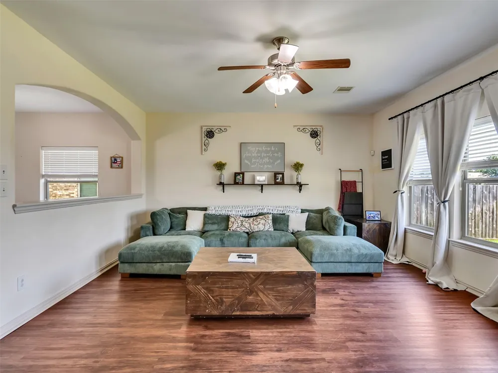 26133 Gallant Knight Lane Kingwood, TX 77339
