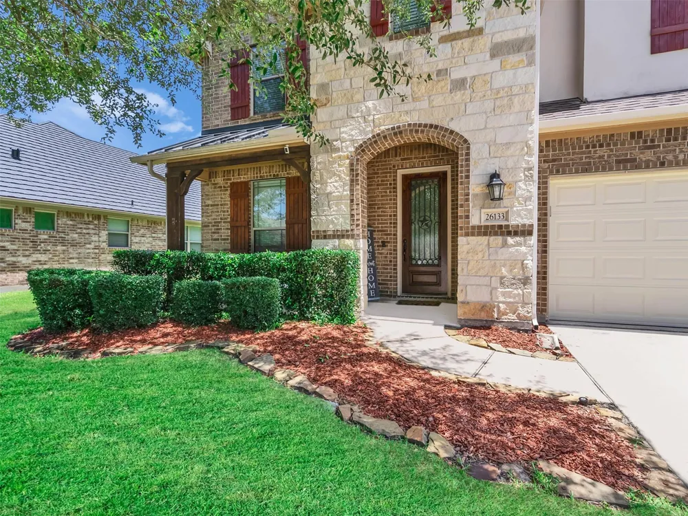 26133 Gallant Knight Lane Kingwood, TX 77339