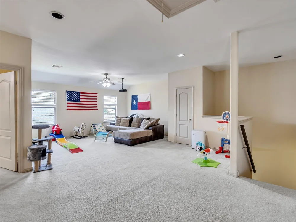 26133 Gallant Knight Lane Kingwood, TX 77339