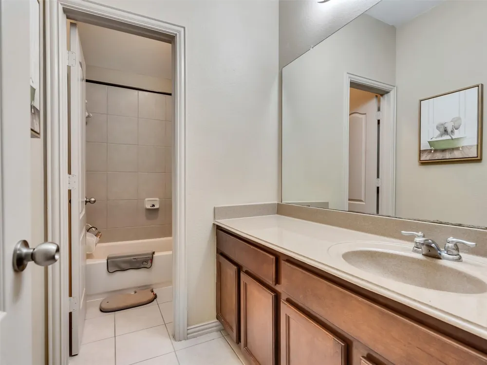 26133 Gallant Knight Lane Kingwood, TX 77339