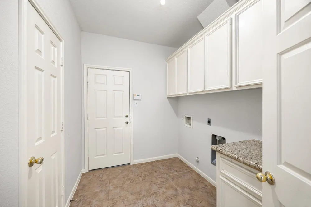 6908 Westgate Street Wallis, TX 77485